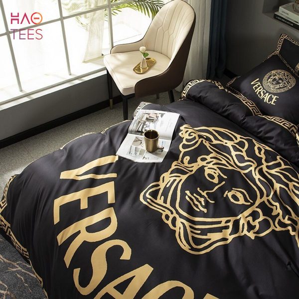 NEW Versace Luxury Limited Edition Gray Bedding Set