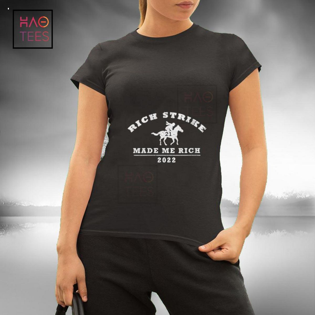 Womens 2022 Derby Winner Rich Strike Graphic Horse Racing Phrase  Shirt