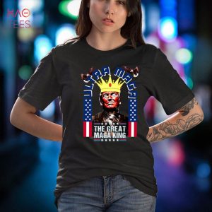 Ultra MAGA King Trump Biden 2024 UltrA MAGA Crowd UltrA MAGA Premium Shirt