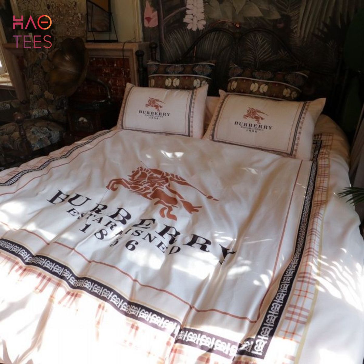 HOT TREND Burberry London Luxury Brand Bedding Sets And Bedroom Sets