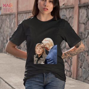 Womens Traitor Donald Trump Writing On Forehead Of Hillary Clinton Shirt