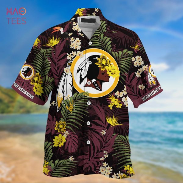 [LIMITED] Washington Redskins NFL-Summer Hawaiian Shirt And Shorts,  With Tropical Patterns For Fans