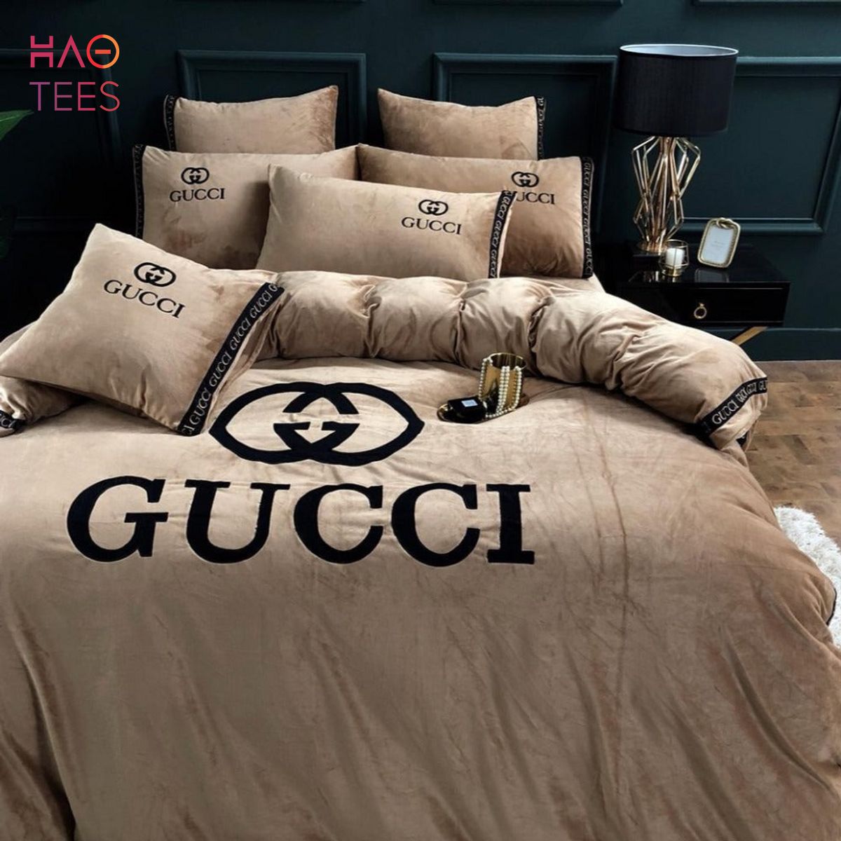 Gucci Designed Cream Colored Worm Bedding Set Luxury Store