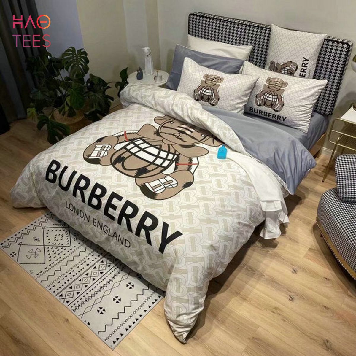 Burberry London Bedding Set Limited Edition