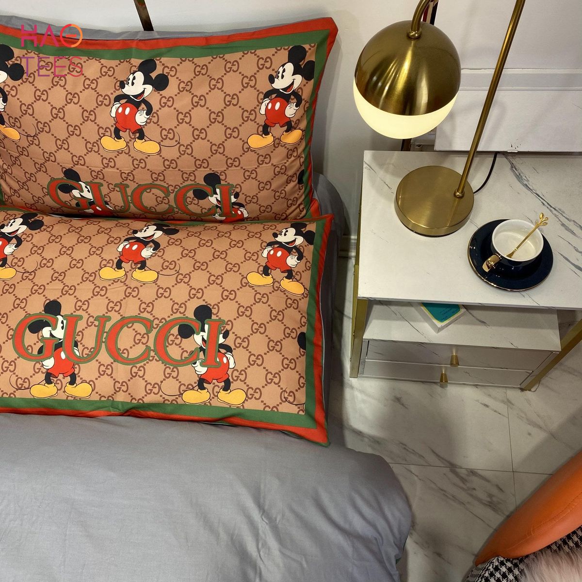 Mickey Mouse Gucci Blanket,brown throws