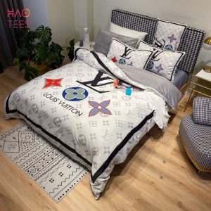 LV Logo Bedding Set