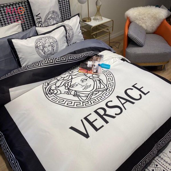 Versace Black White Bedding Set