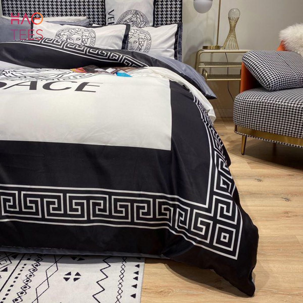 Versace Black White Bedding Set