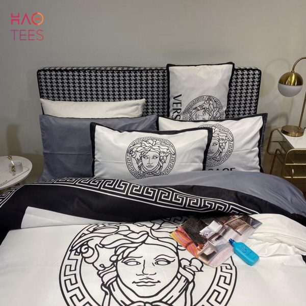 Versace Black White Bedding Set