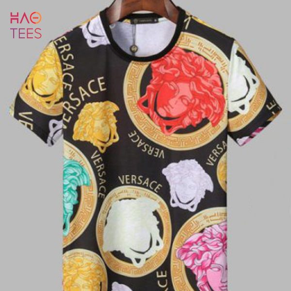 Luxury Versace Gold Black Limited Edition T-shirts And Beach Shorts