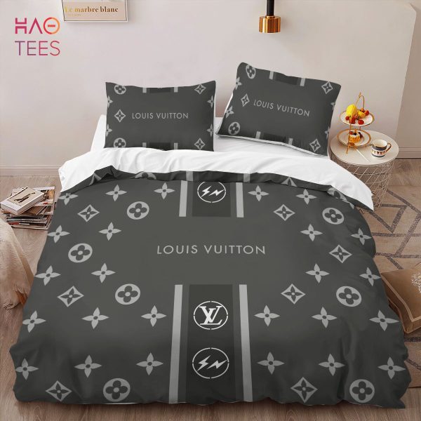 BEST Louis Vuitton Black Bedding Sets POD Design
