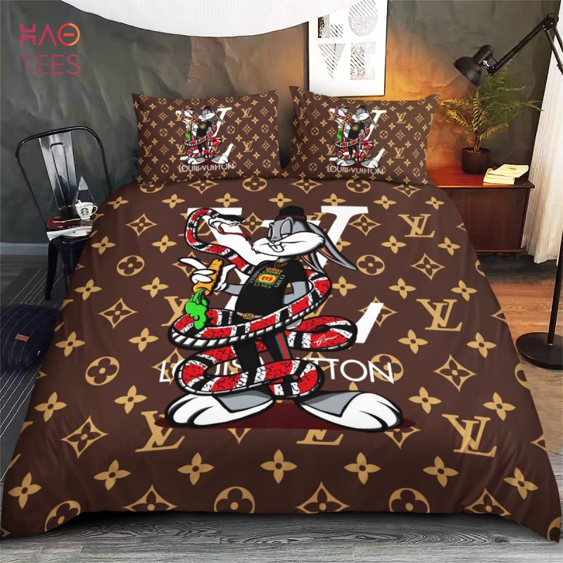 Louis Vuitton Donald Limited Edition Luxury Brand Bedding Set Bedspread  Duvet Cover Set Home Decor