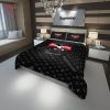 [HOT] LV Yellow Mix Color Bedding Sets Limited Edition
