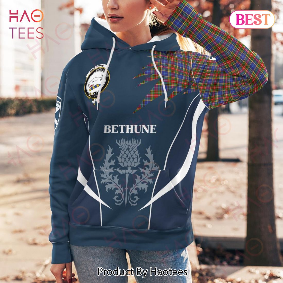 Bethune Clan Badge Rampant Lion Hoodie Bethune Clan Badge Rampant Lion Hoodie