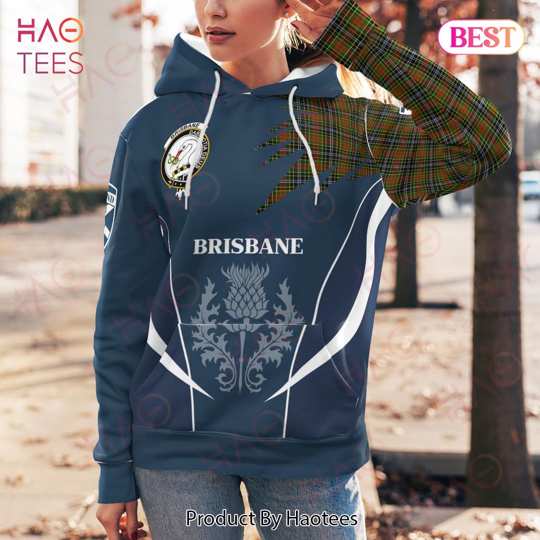 Brisbane Clan Badge Rampant Lion Hoodie Brisbane Clan Badge Rampant Lion Hoodie