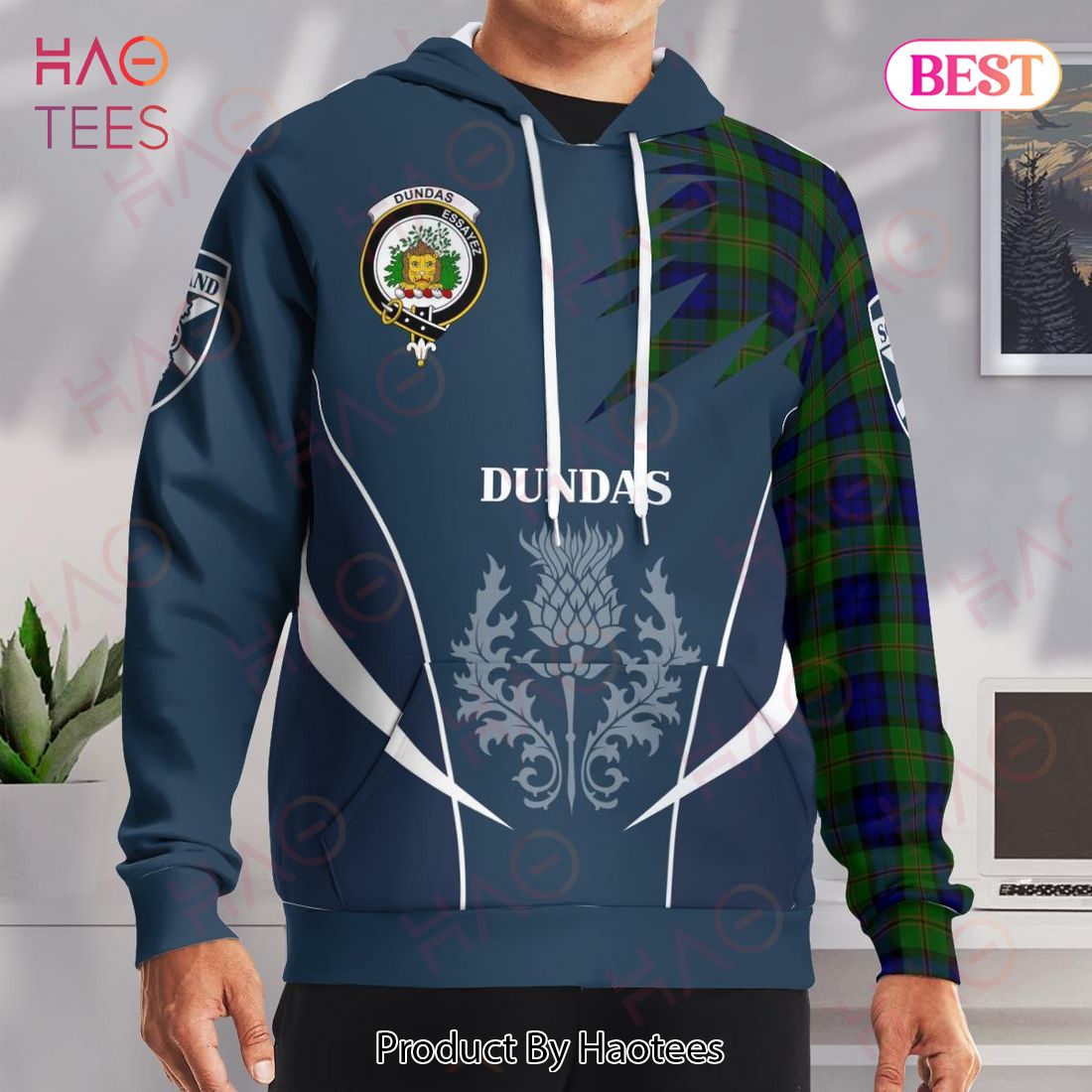Dundas Clan Badge Rampant Lion Hoodie Dundas Clan Badge Rampant Lion Hoodie