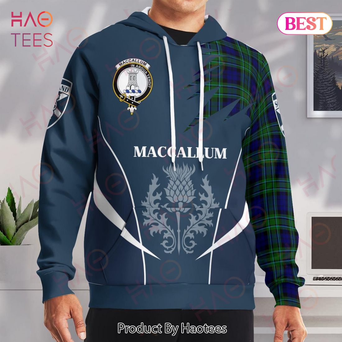 Maccallum Clan Badge Rampant Lion Hoodie
