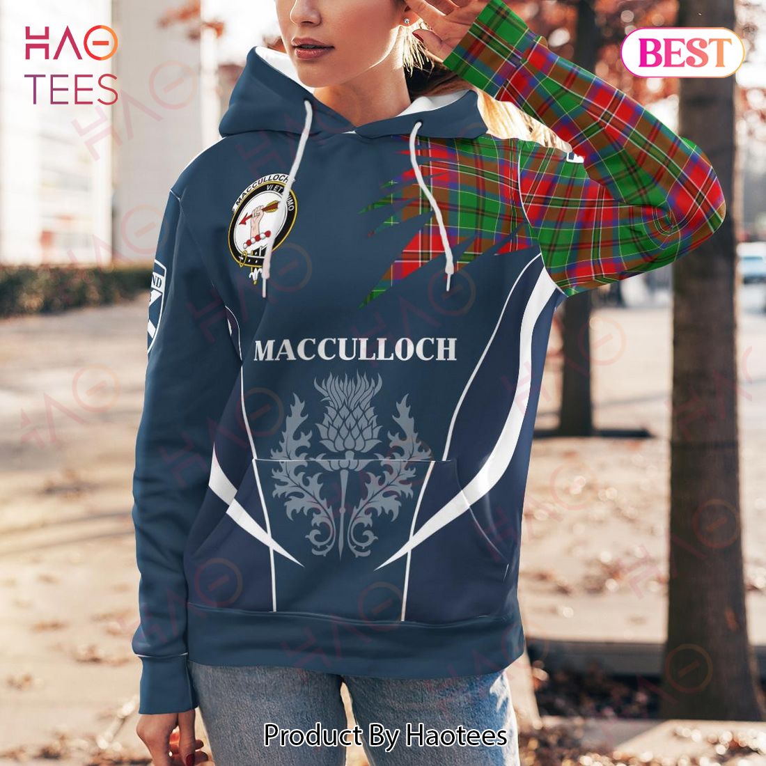 Macculloch Clan Badge Rampant Lion Hoodie