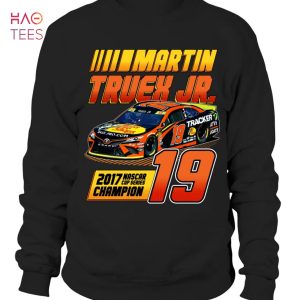 Martin Truex Jr 2017 Nascar Cup Series Champion 19 T-Shirt