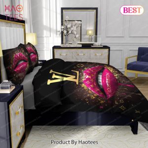 Louis Vuitton Pink Background Bedding Set Queen