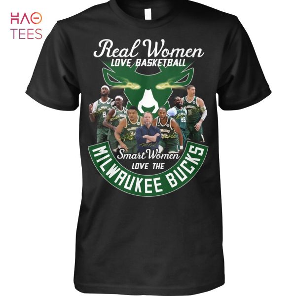 Real Women Love Basketball Smart Women Love The Milwaukee BucksT-Shirt