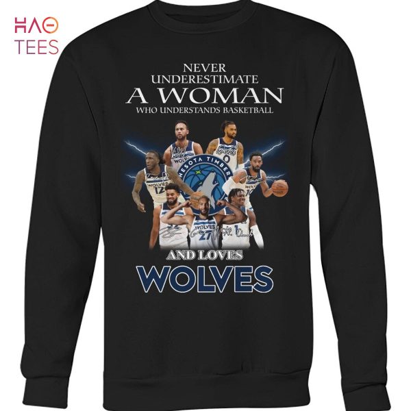 Real Women Love Basketball Smart Women Love The Minnesota Timberwolves T-Shirt