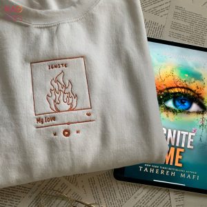 Shatter Me Tahereh Mafi Embroidered Shatter Me Series Crewneck Kenji Kishimoto And Warner Cuts Booktok Shatter Me Merch Shirt
