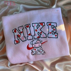 Cute Pink Cow Embroidered Crewneck Customized Embroidered Vintage Cow Print Embroidered Cow Print Shirt