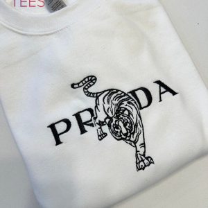 Parada Embroidered Persionalized Tiger Embroidered Milanno Embroidered Crewneck Christmas Gift Shirt