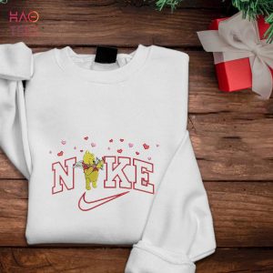 Pooh Valentine?s Day Brand Crewneck Valentine?s Day V-Day Crewneck Embroidered Shirt