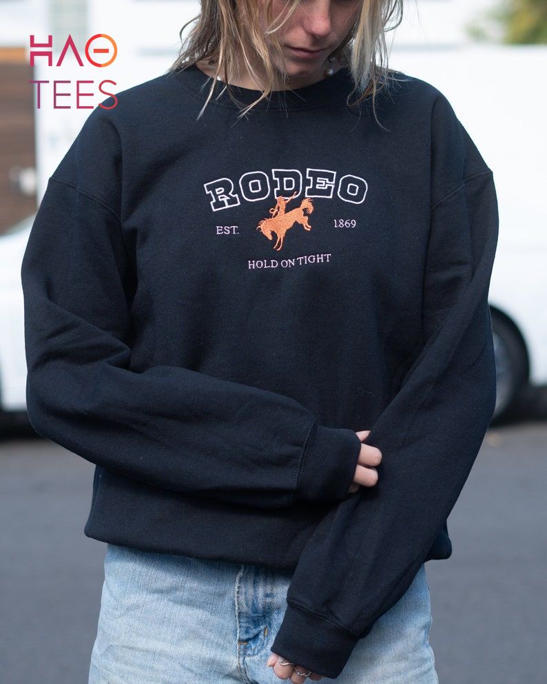 Rodeo Embroidered Western Cowboy Crewneck Hold On Tight Shirt Rodeo Embroidered Western Cowboy Crewneck Hold On Tight Shirt