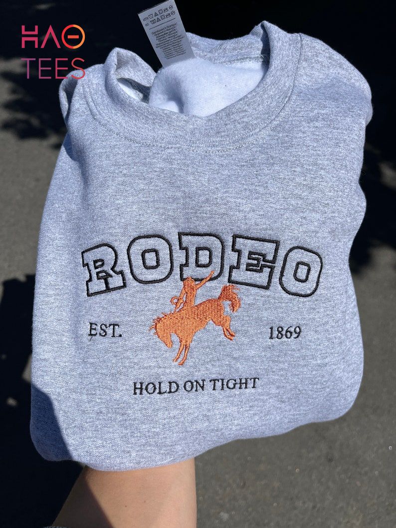 Rodeo Embroidered Western Cowboy Crewneck Hold On Tight Shirt Rodeo Embroidered Western Cowboy Crewneck Hold On Tight Shirt
