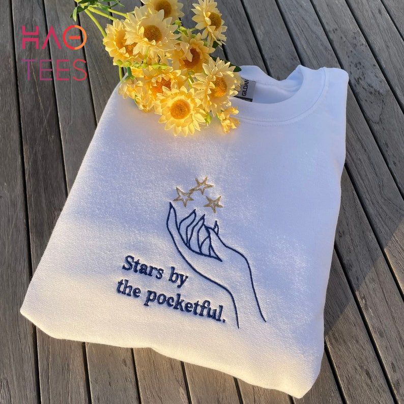 Taylor Swift Stars By The Pocketful Snow On The BeachEmbroidered Shirt Taylor Swift Stars By The Pocketful Snow On The BeachEmbroidered Shirt