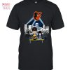 Charlie Brown And Snoopy Dog Watching City Chicago Cubs T-Shirt