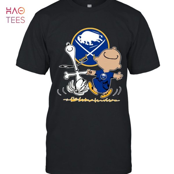 Boston Bruins Charlie Brown Snoopy T-Shirt