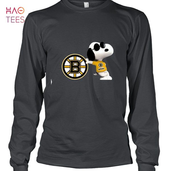 Boston Bruins Snoopy Sun Glasses Proud Fan T-Shirt