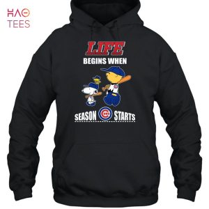 Life Begins When Season Cubs Statrs T-Shirt