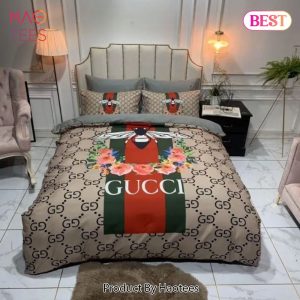 [SALE] Gucci Bee Flower Luxury Brand High-End Bedding Set Home Decor – HU21
