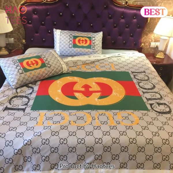 [SALE] Gucci Golden Logo Luxury Brand Bedding Set Bedspread Duvet Cover Set Home Decor