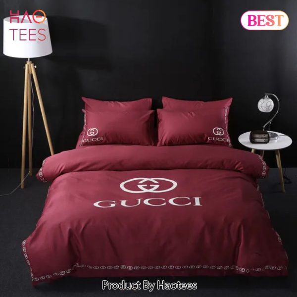 [SALE] Gucci Luxury Brand Red Bedding Set Bedspread Duvet Cover Set Home Decor