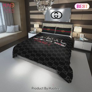 [SALE] Gucci What Are We Doing Fashion Logo Luxury Brand Bedding Set Home Decor