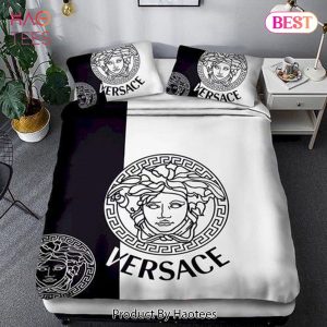 [SALE] Versace Black White Fashion Logo Luxury Brand Bedding Set Home Decor