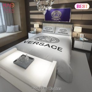 [SALE] Versace White And Black Logo Luxury Brand High-End Bedding Set Home Decor