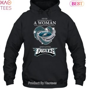 Never Underestimate A Woman Who Understands Football And Love Philadelphia Eagles 2023 Legend Unisex T-Shirt