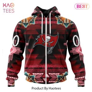 HOT TREND NFL Tampa Bay Buccaneers Special Native Costume Design Hoodie