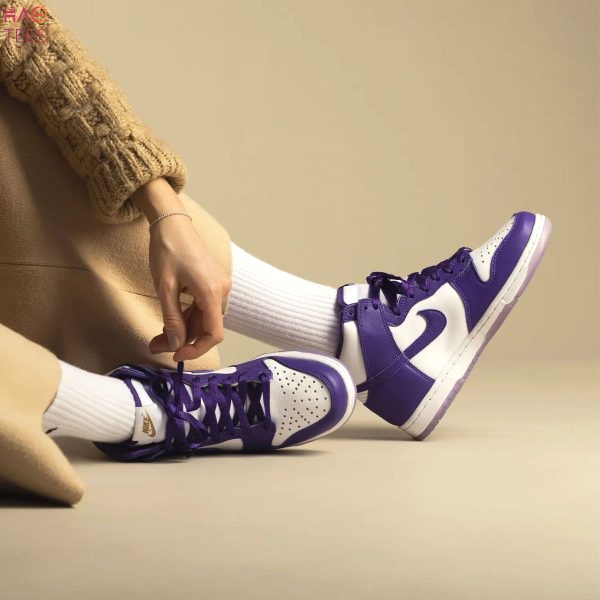 AVAILABLE Nike Dunk High Wmns Varsity Purple