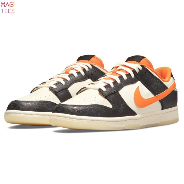 AVAILABLE Nike Dunk Low Premium Halloween