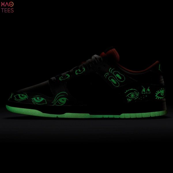 AVAILABLE Nike Dunk Low Premium Halloween