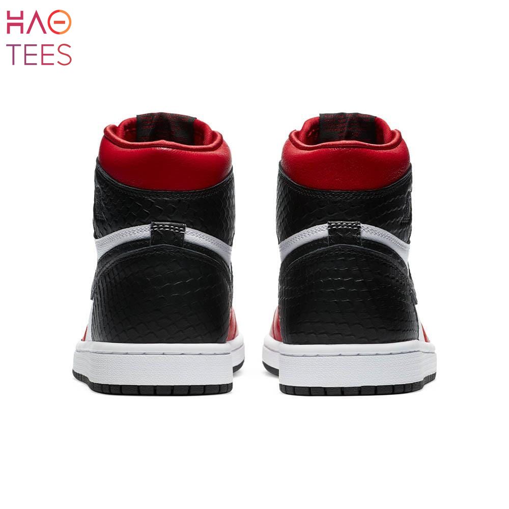 HOT TREND Air Jordan 1 Retro High Satin Snake Chicago W HOT TREND Air Jordan 1 Retro High Satin Snake Chicago W