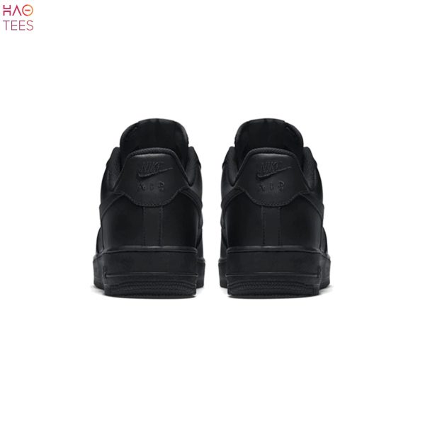 TRENDING Nike Air Force 1 07 Triple Black